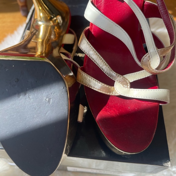 Dolce and Gabbana Vintage Platform Heel EU 39/ US 8 - Picture 6 of 9